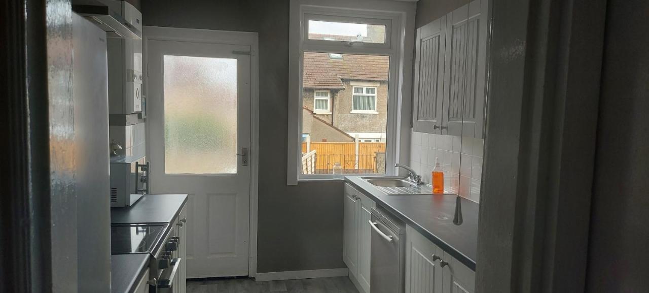Three Bedroomed House In Morecambe Exterior foto